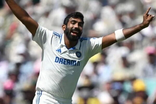 Bumrah-play-in-Manchester-match