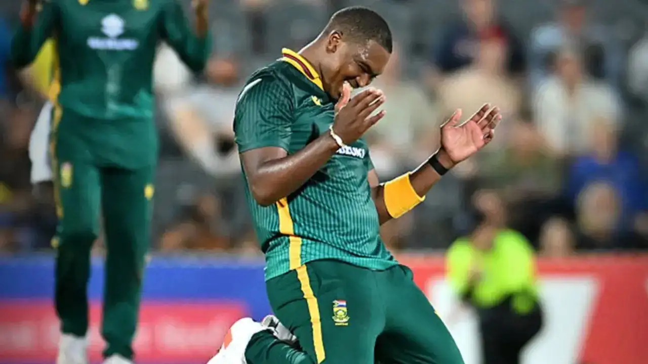 Lungi Ngidi five wicket haul vs Australia in Mackay ODI