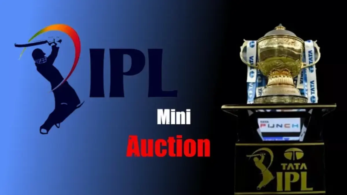 IPL Mini Auction 2026: नीलामी का रोमांच IPL Mini Auction 2026 की नीलामी हॉल में टीम प्रतिनिधि बोली लगाते हुए, जहाँ घरेलू खिलाड़ियों पर करोड़ों का दांव लगता है!