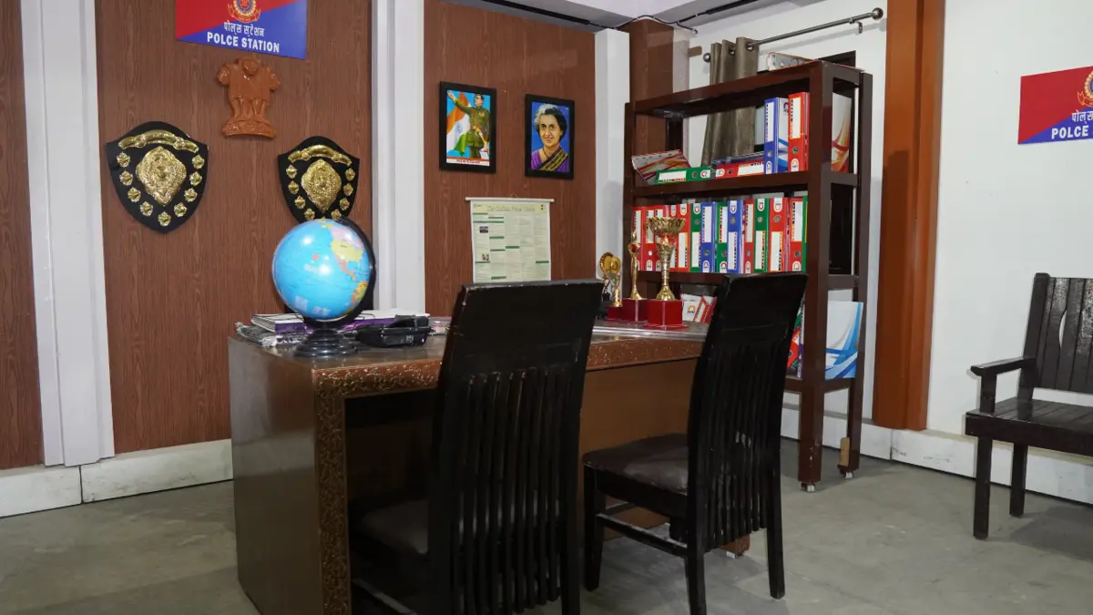 UP Police Constable Bharti 2025 – 32,000+ पदों पर आवेदन करें