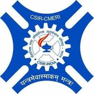 CSIR CMERI Technician Recruitment 2026 के लिए टेक्निकल लैब और ऑफिस का रियल फोटो, उम्मीदवार फॉर्म भरते हुए।